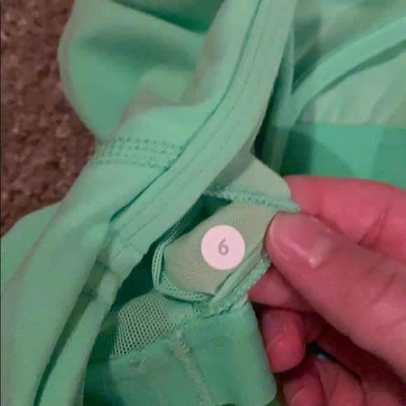Lululemon Power Y Tank - Picture 4 of 4